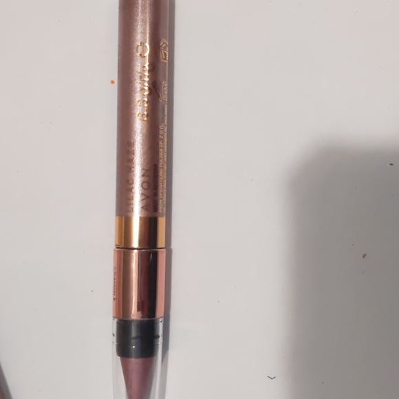 Avon Mark Show Glow dual shadow - Picture 5 of 5